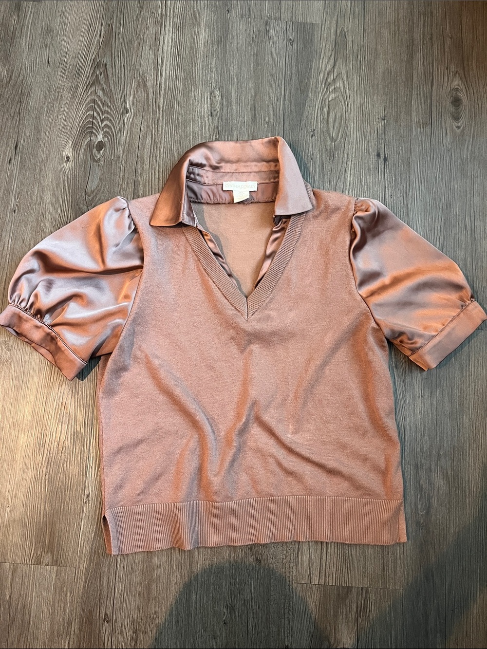 CYNTHIA ROWLEY Satin-Sleeve V-Neck Top